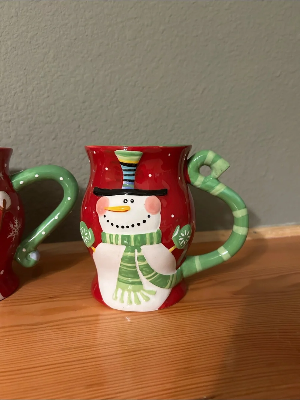 Pier One Jolly Holiday Red Snowman Ceramic Mugs - set of 3 never used